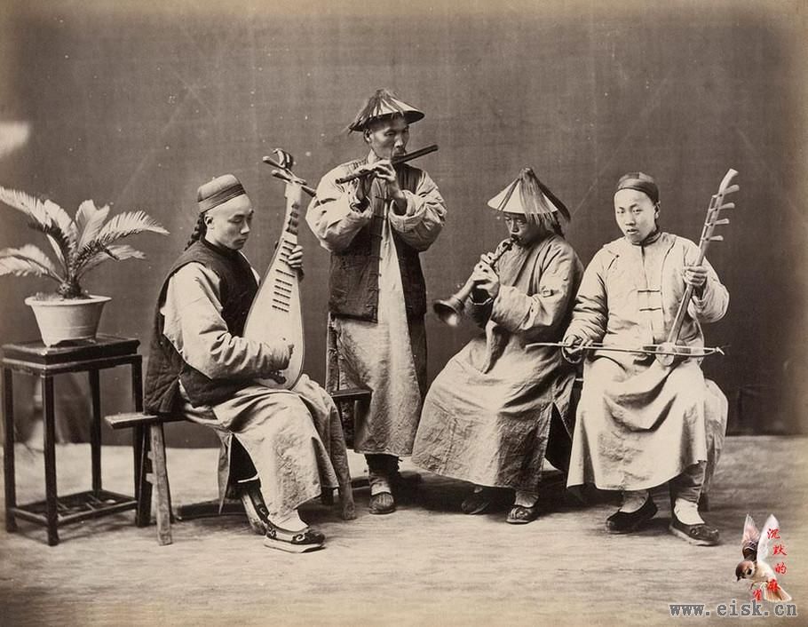 百年前的中国，让无数摄影师为之举起镜头