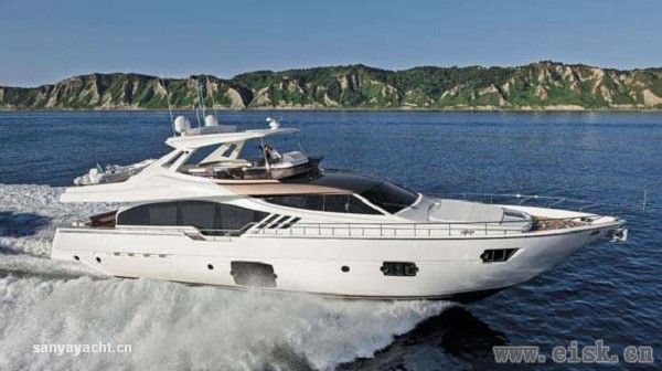 亚太首艘Ferretti Yachts 870