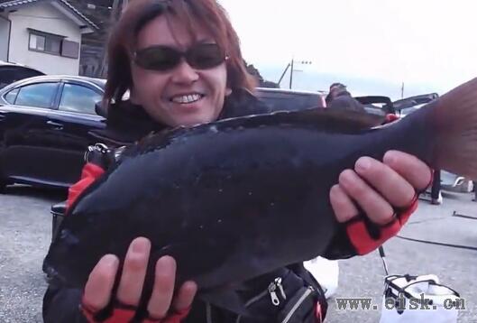 遊撃釣行部隊 オヤジ二人が推定８０cmのヒラマサに弄ばれた日