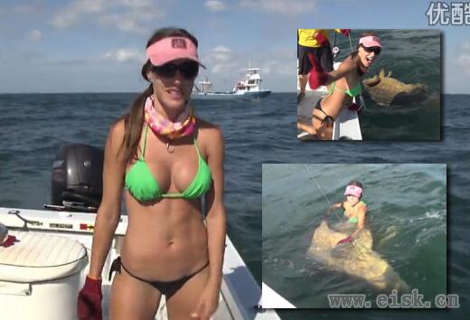 佛罗里达州一女子钓到大石斑鱼