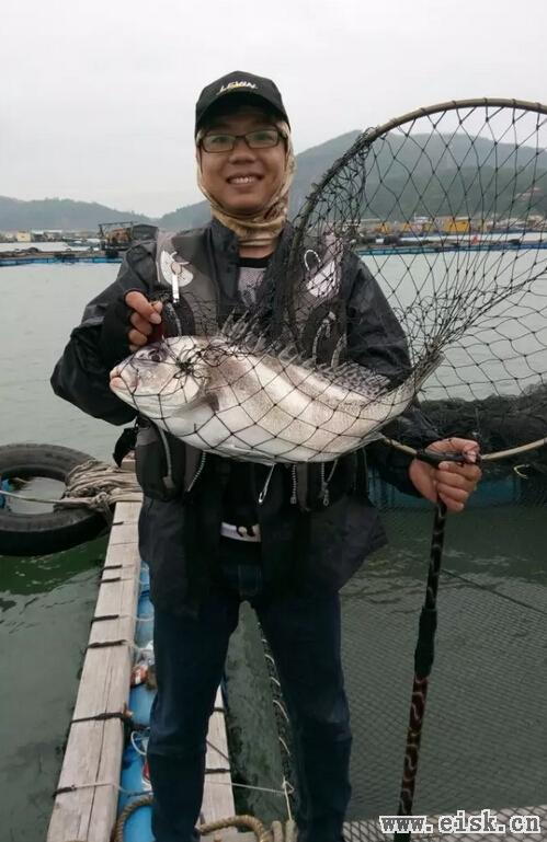 [4-12]顶风冒雨战大物 斩获4.3斤大软唇(29)